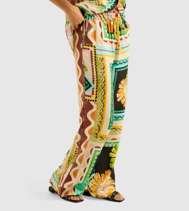 forever new  Juno Drawstring Straight Leg Pant for Women | Best Price UAE